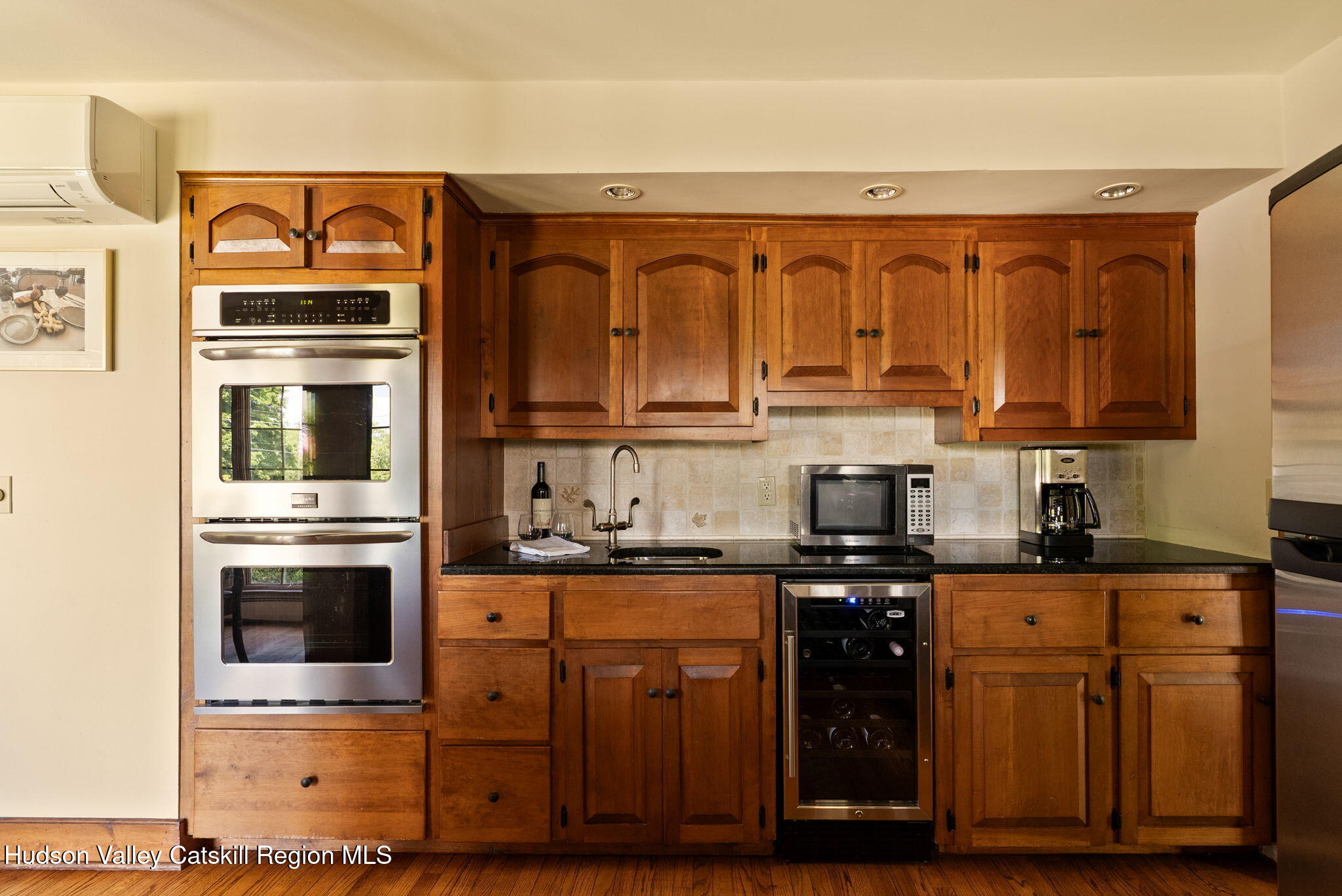 16 Carriage House Road