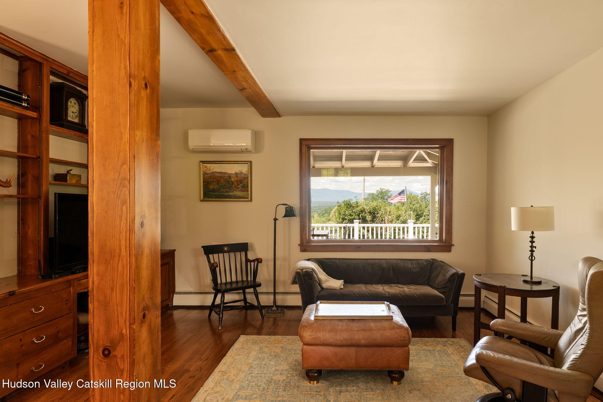 16 Carriage House Road