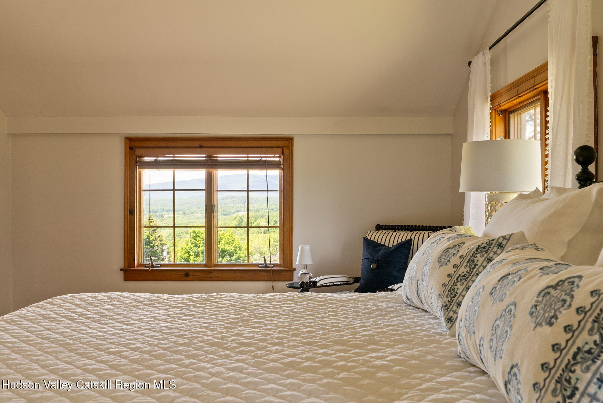 16 Carriage House Road