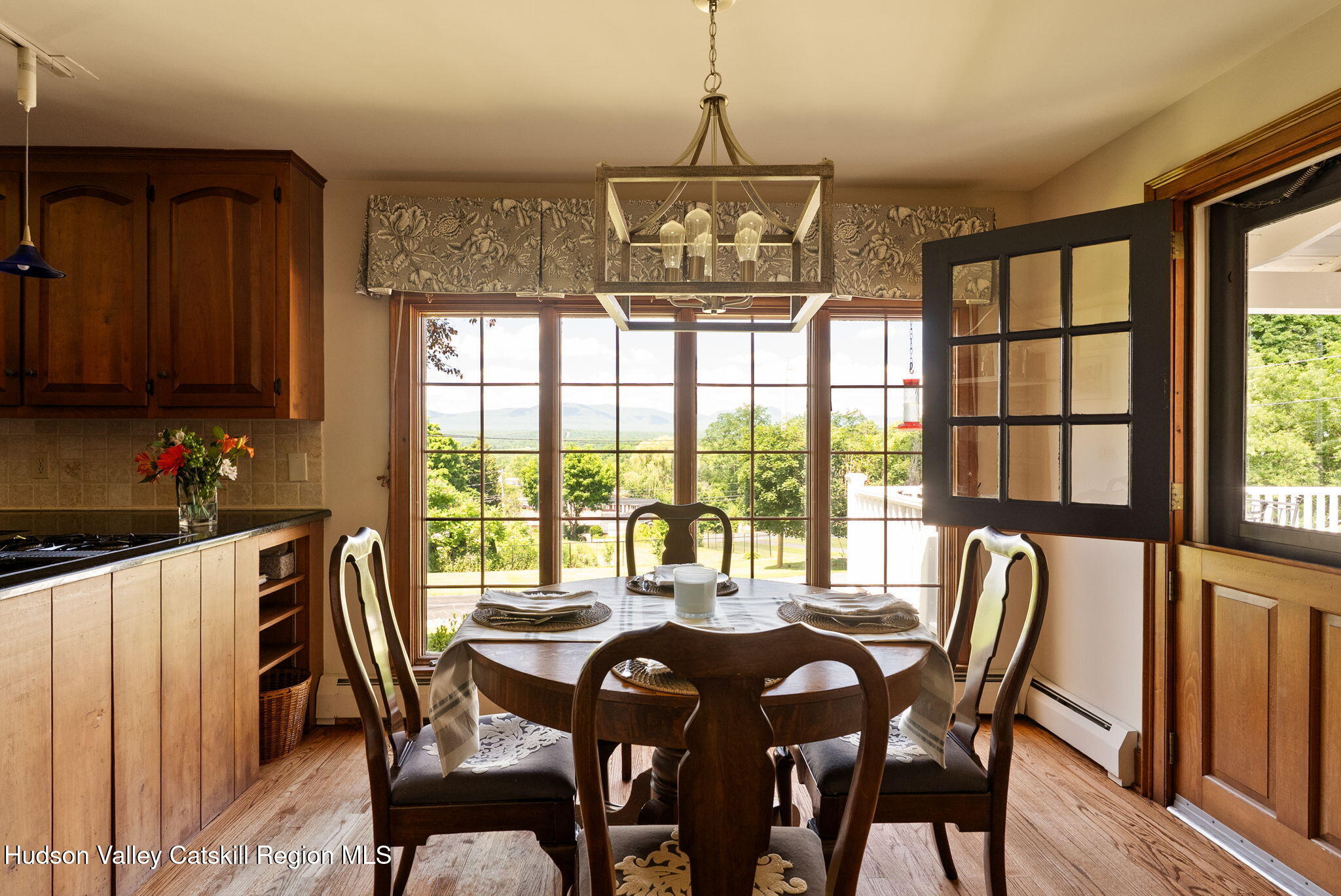 16 Carriage House Road