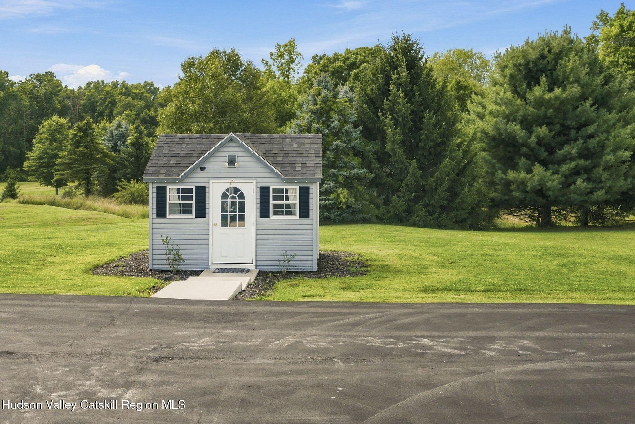 16 Rosio Lane