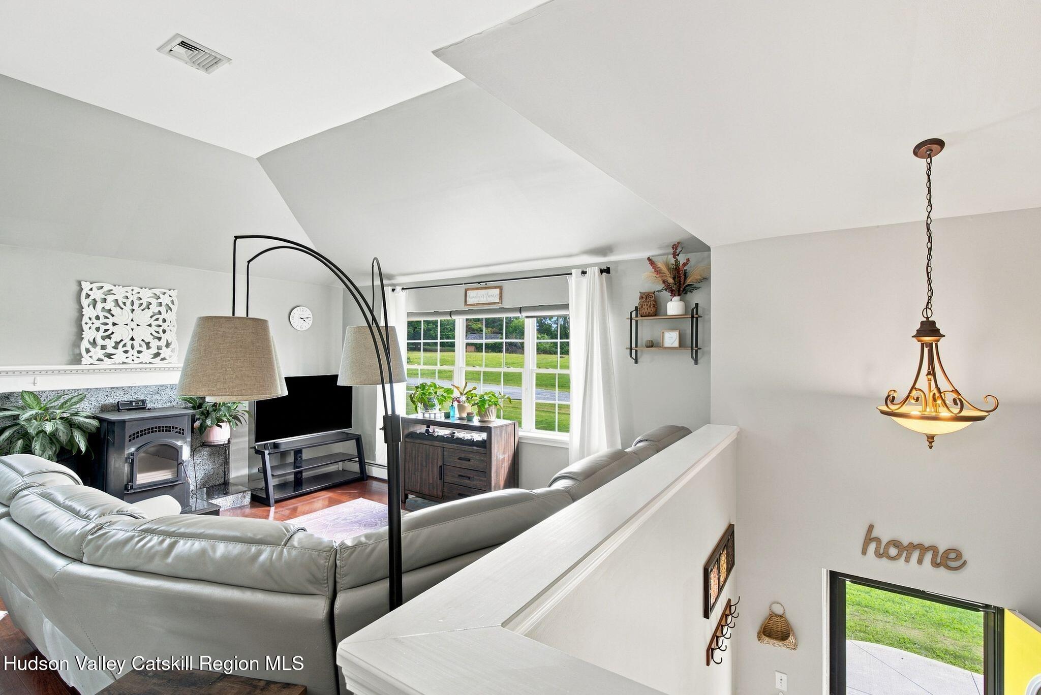 16 Rosio Lane