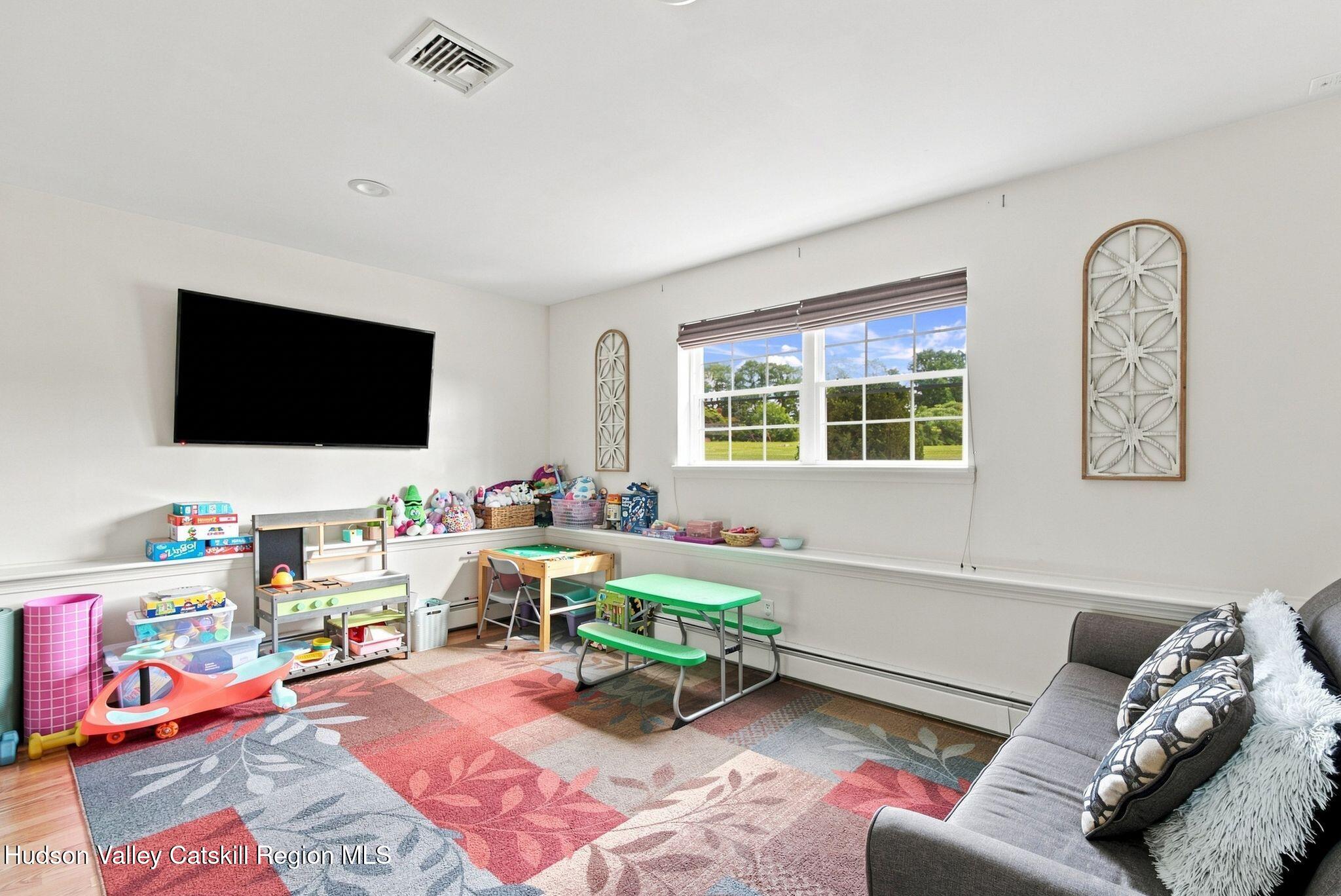 16 Rosio Lane