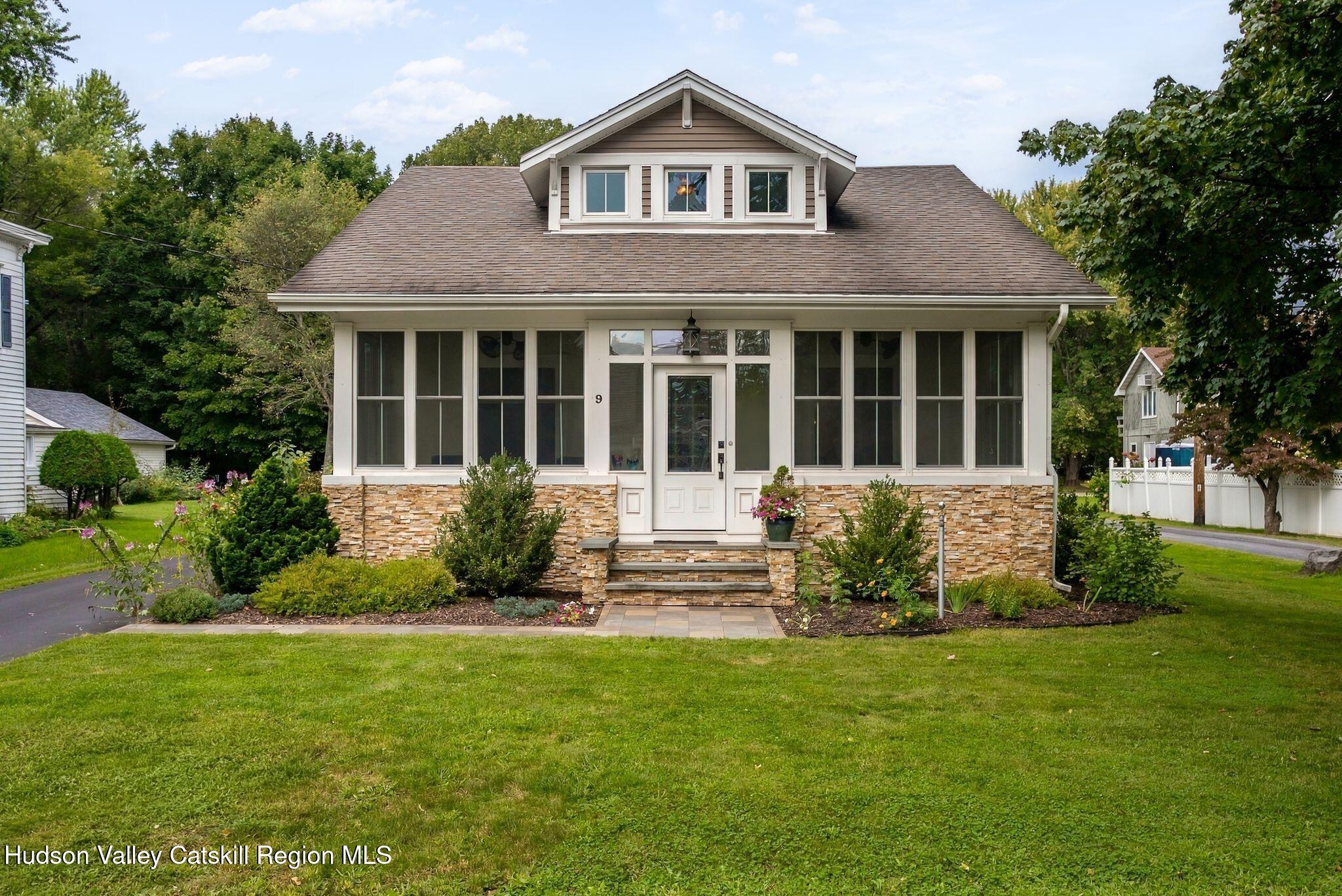 9 N Jefferson Avenue