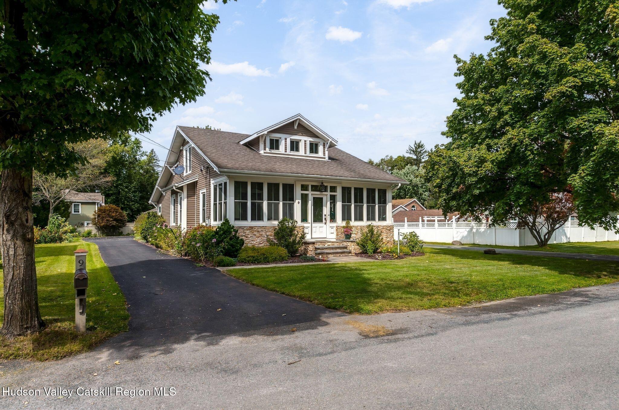 9 N Jefferson Avenue