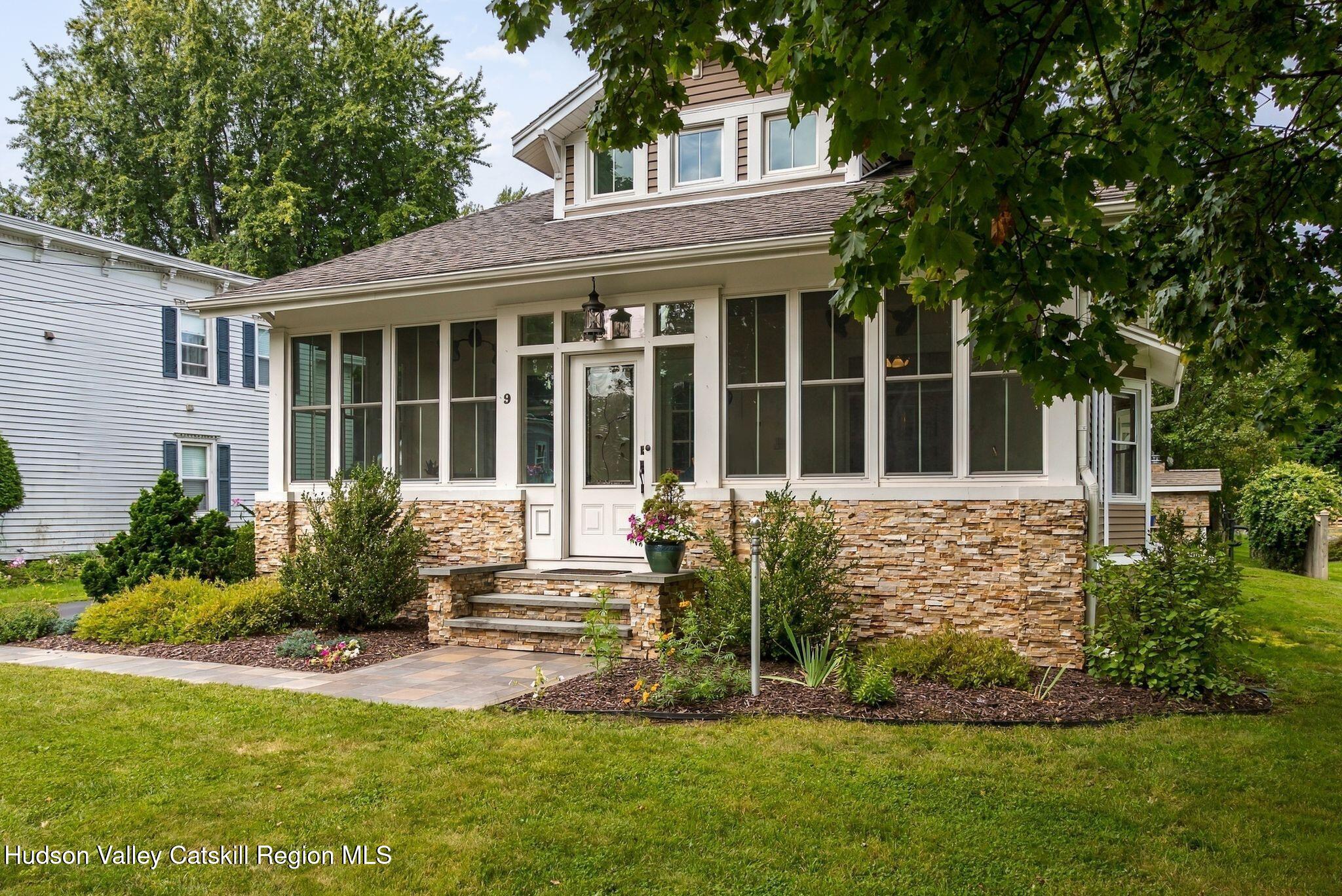 9 N Jefferson Avenue