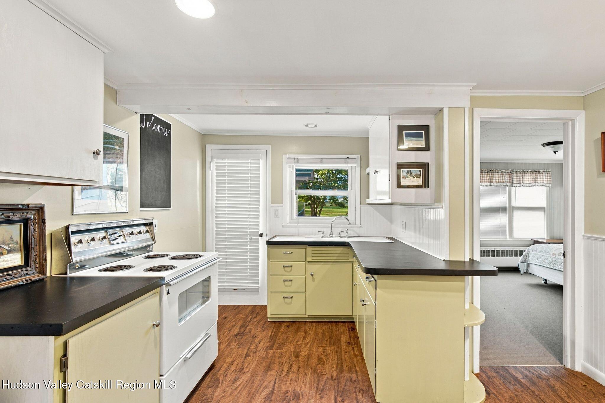 77 Johnny Cake Lane