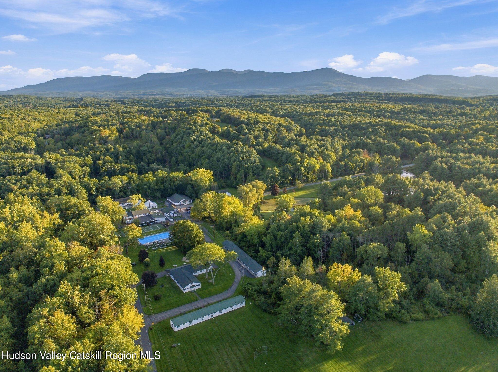 77 Johnny Cake Lane