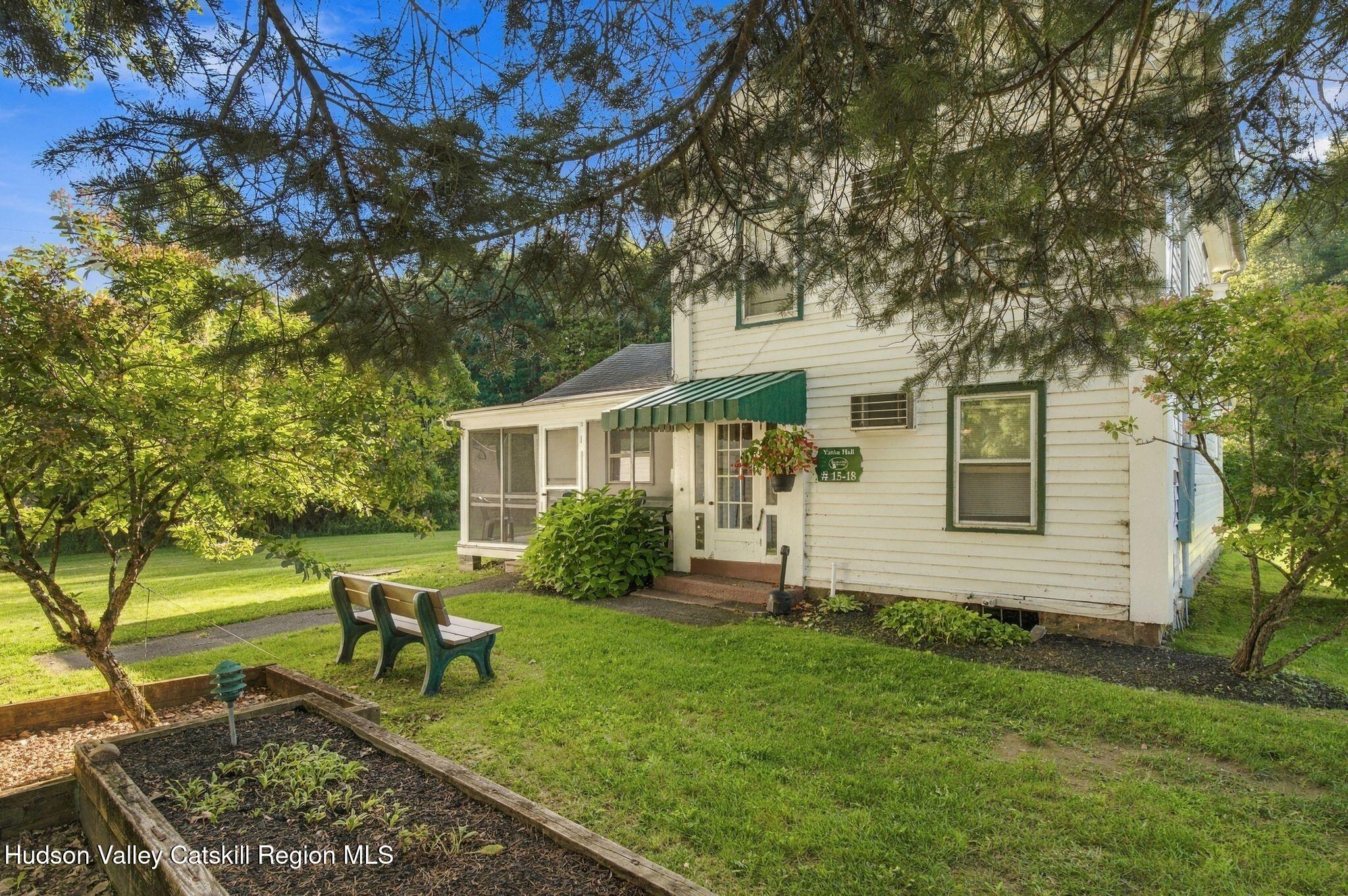 77 Johnny Cake Lane