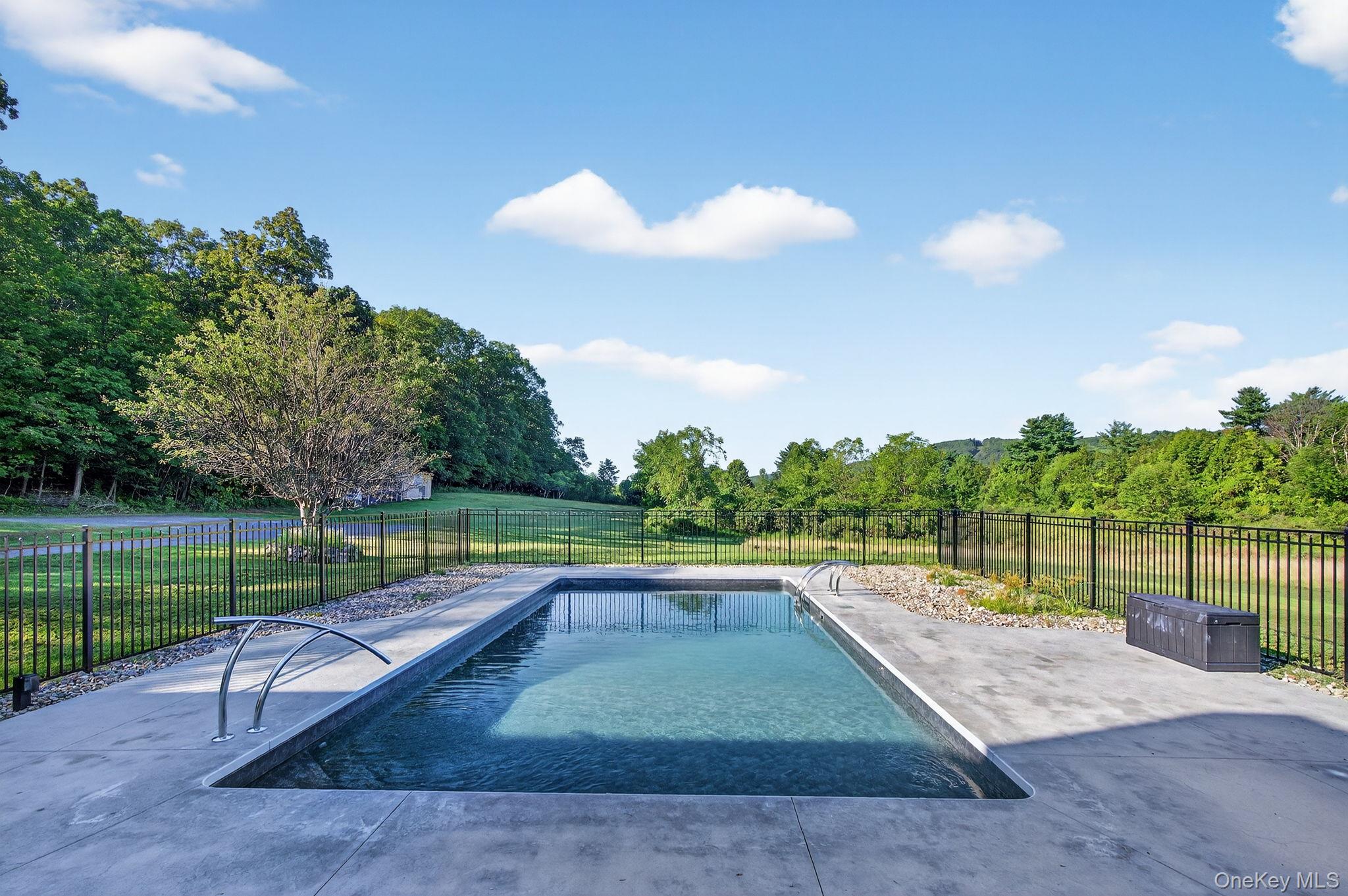 109 Paul Horn Road