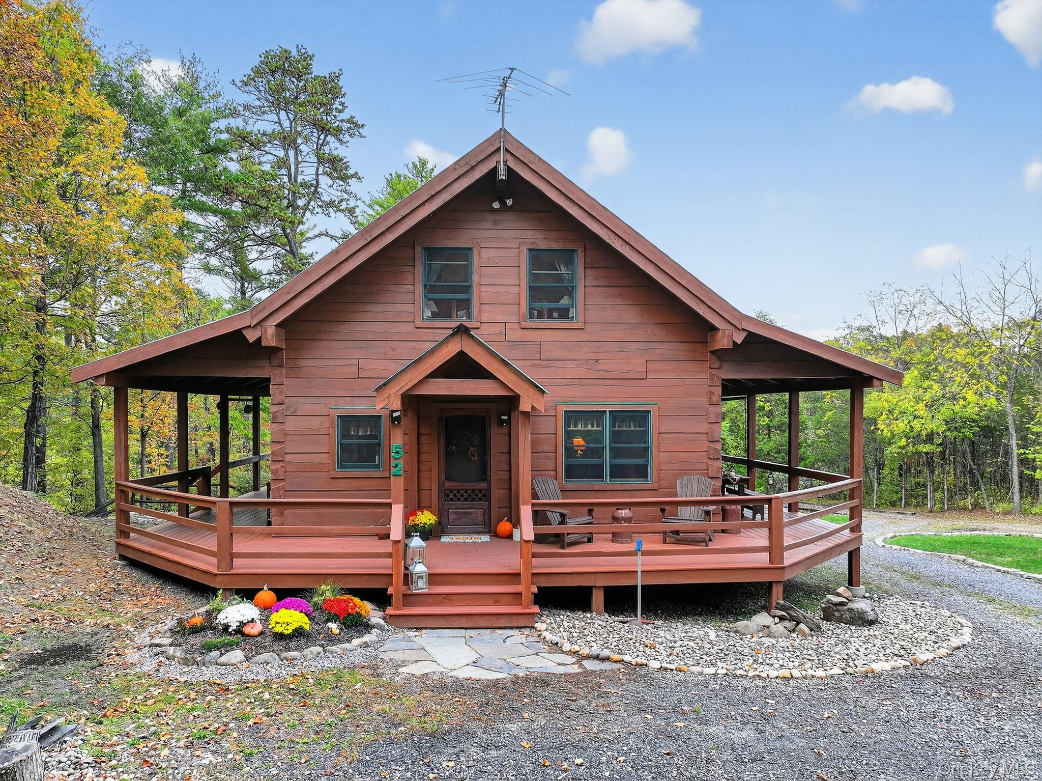 52 Paul Horn Road