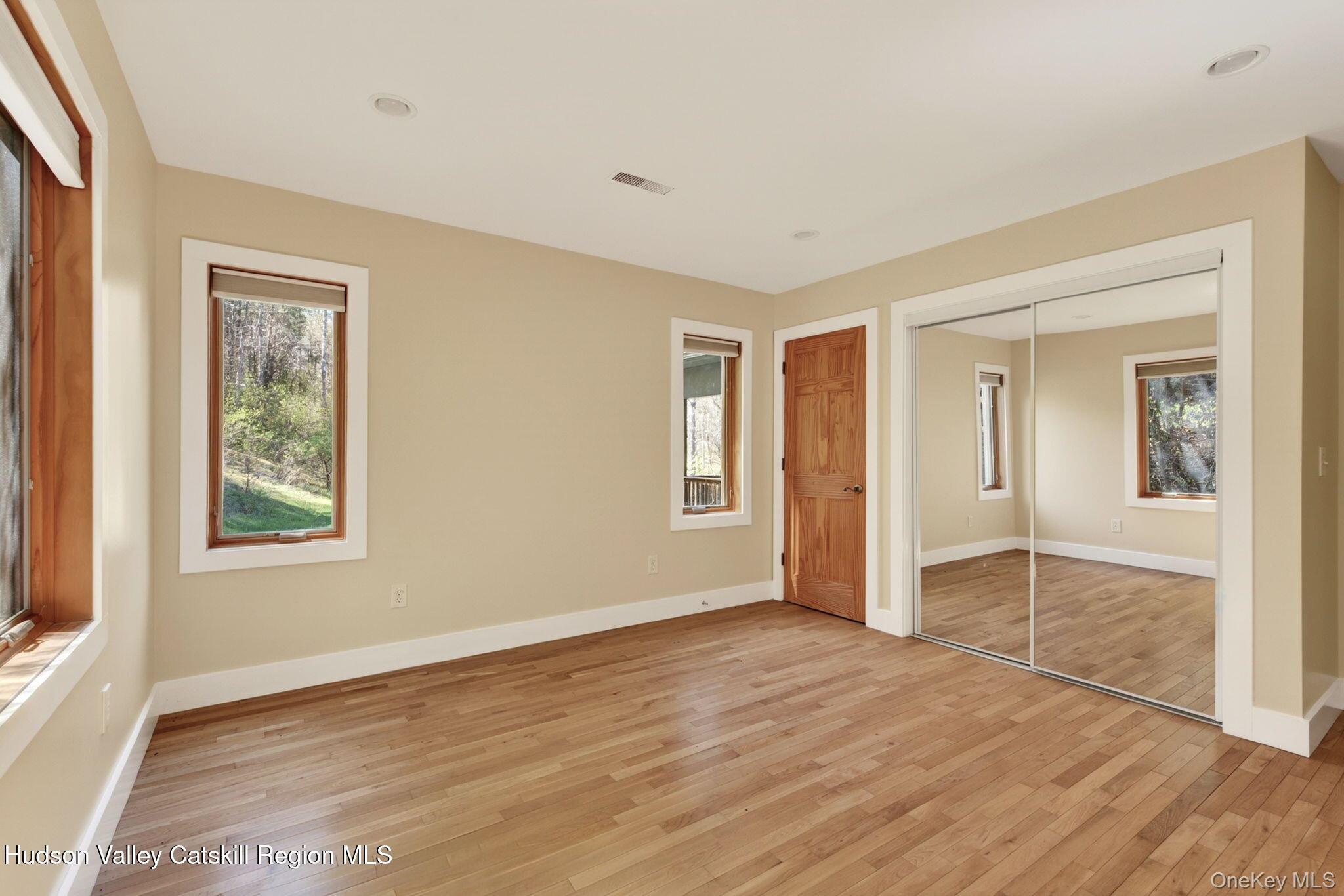 86 Paul Horn Road