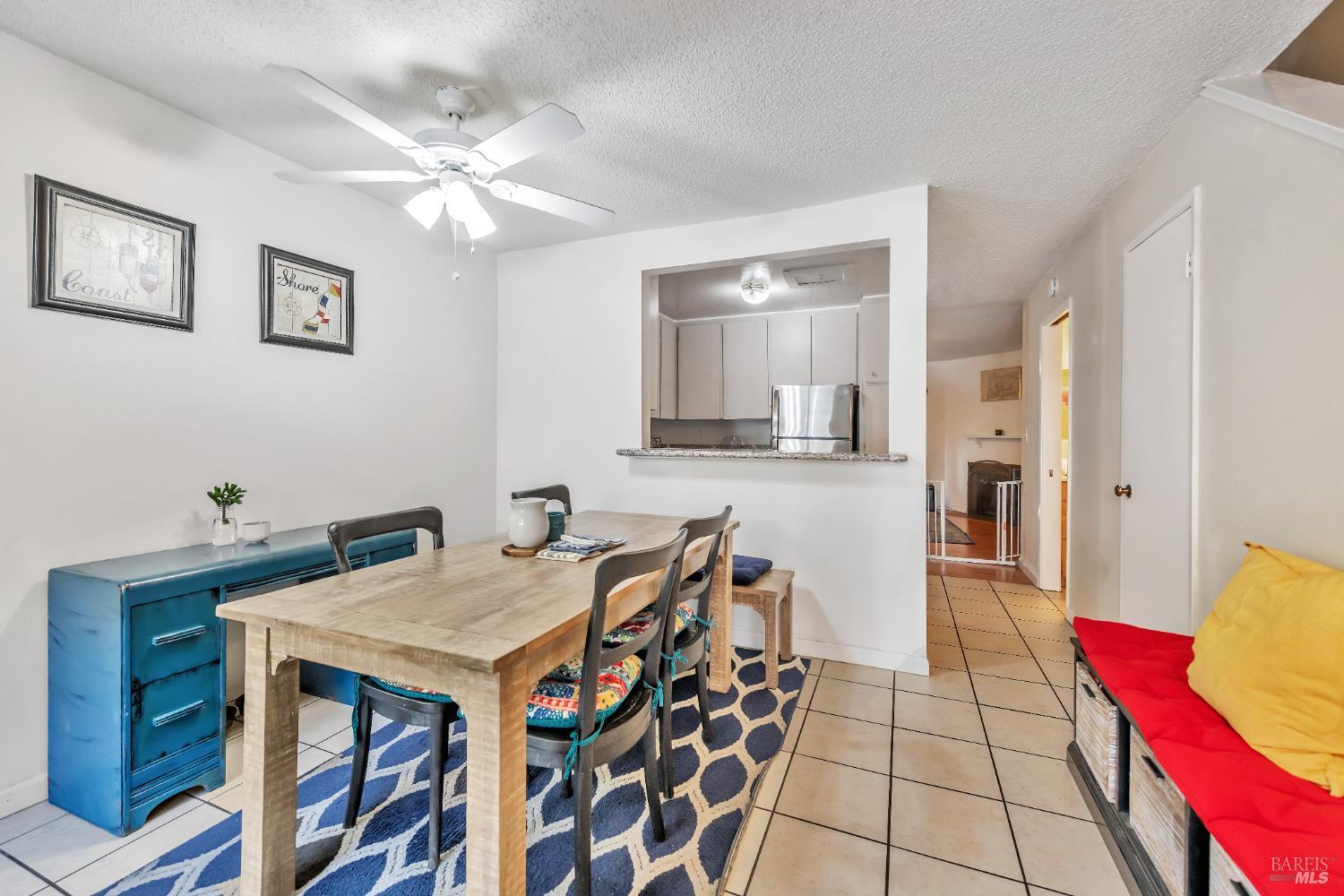 100 Marin Center Dr #4