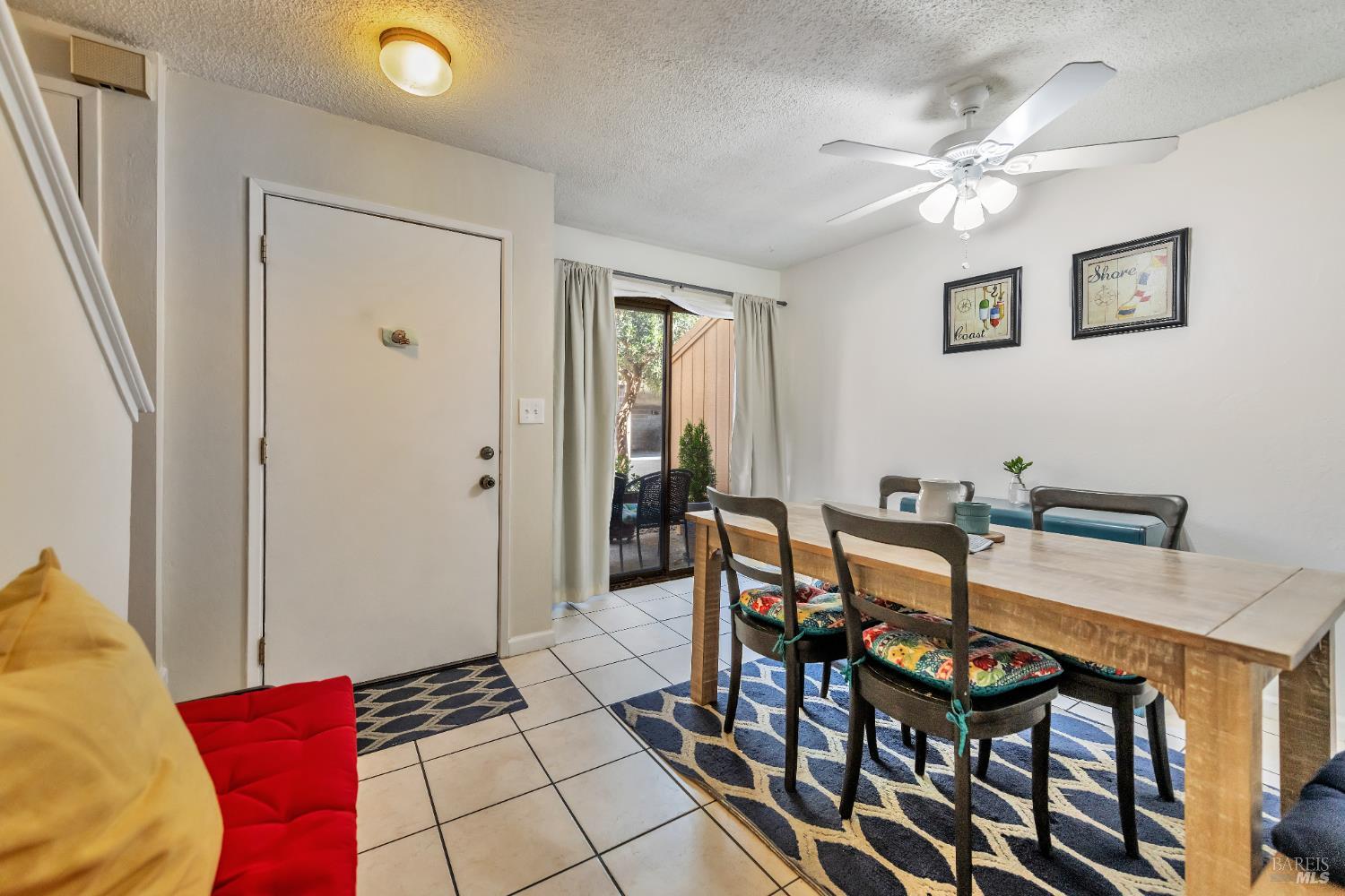 100 Marin Center Dr #4