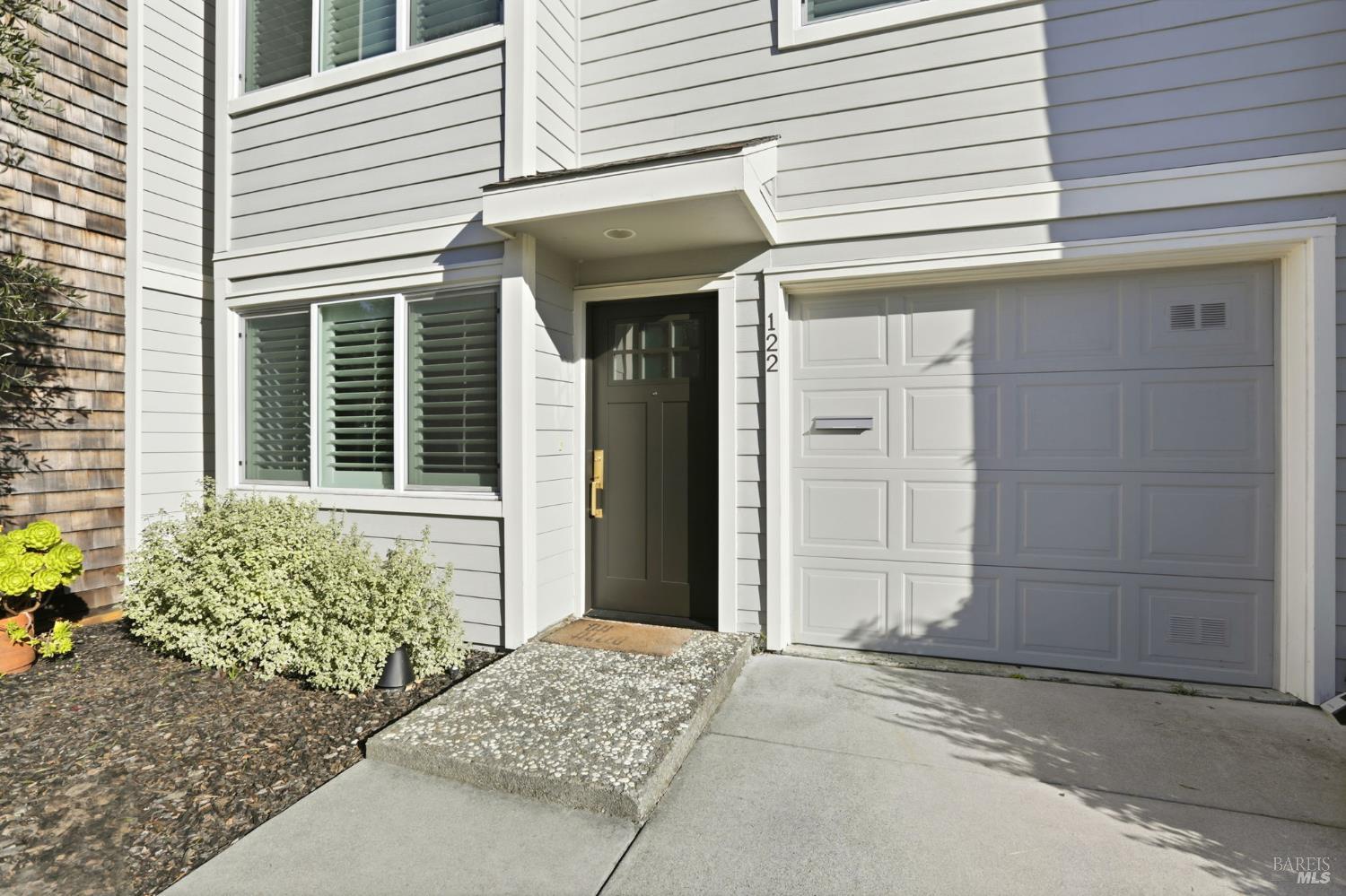 122 Mariner Green Court