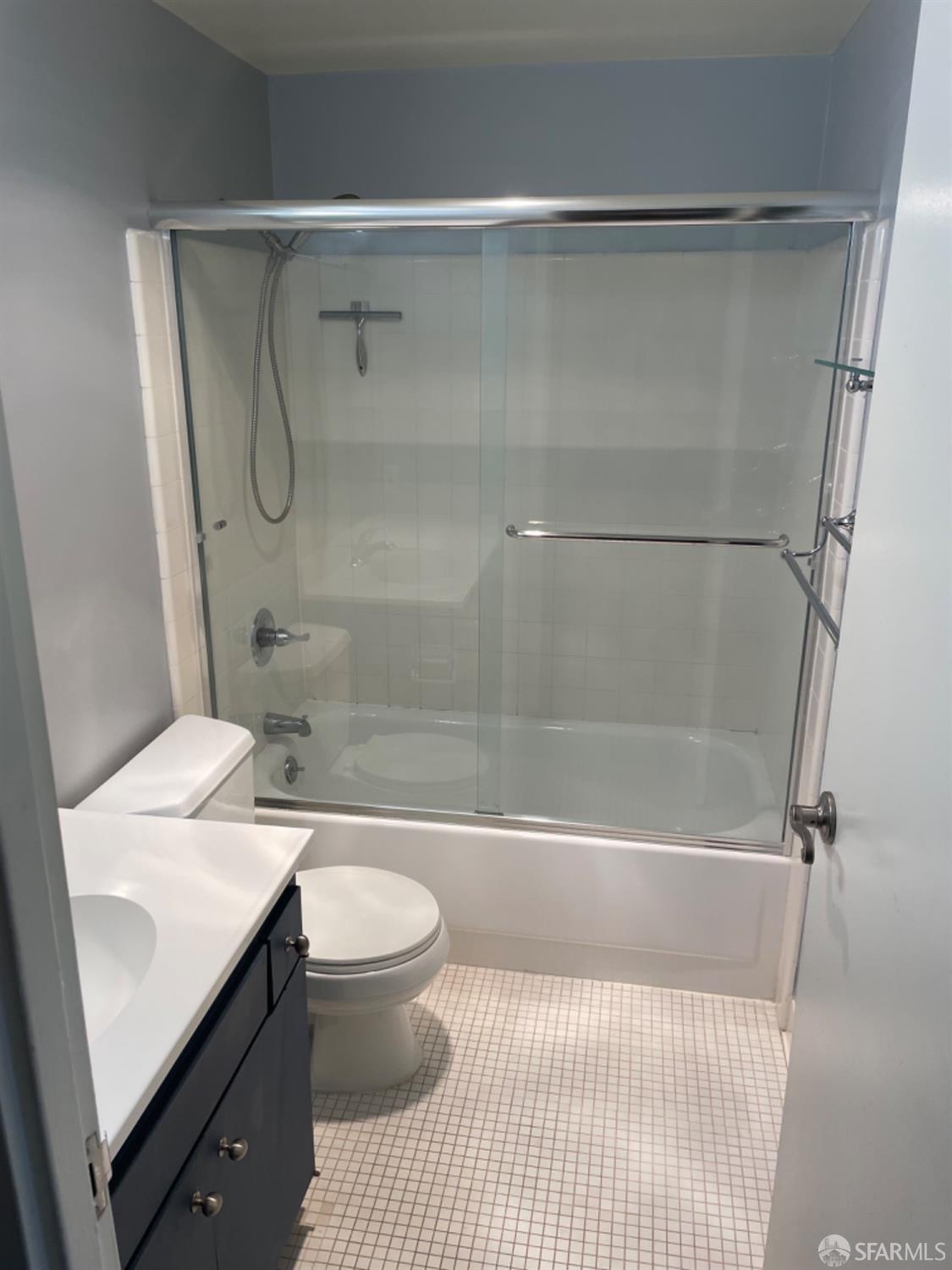 1200 Gough Street Unit: 6B