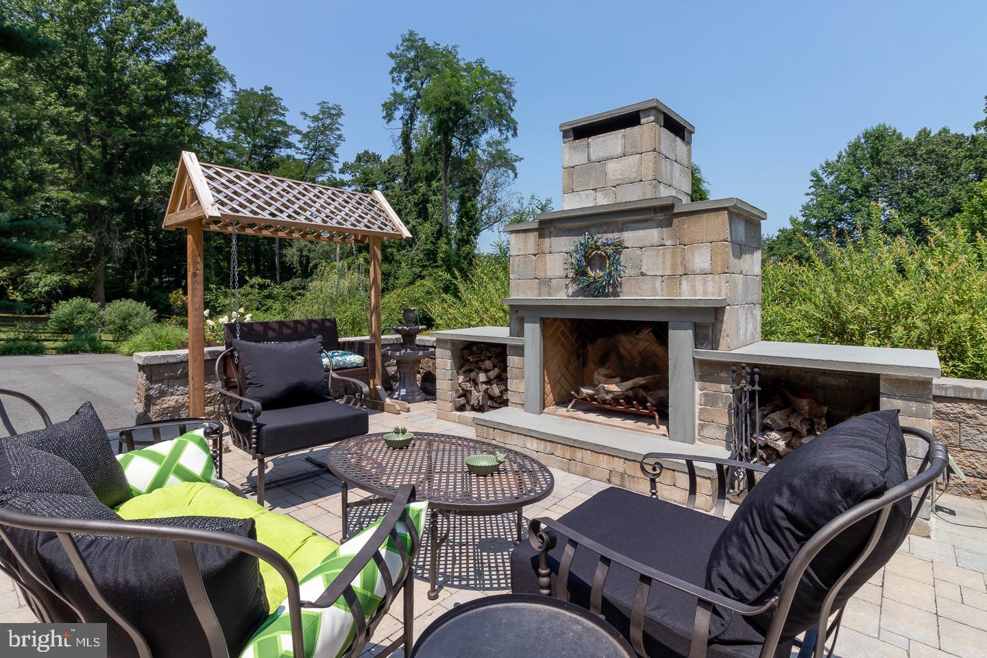 115 Haywood Rd
