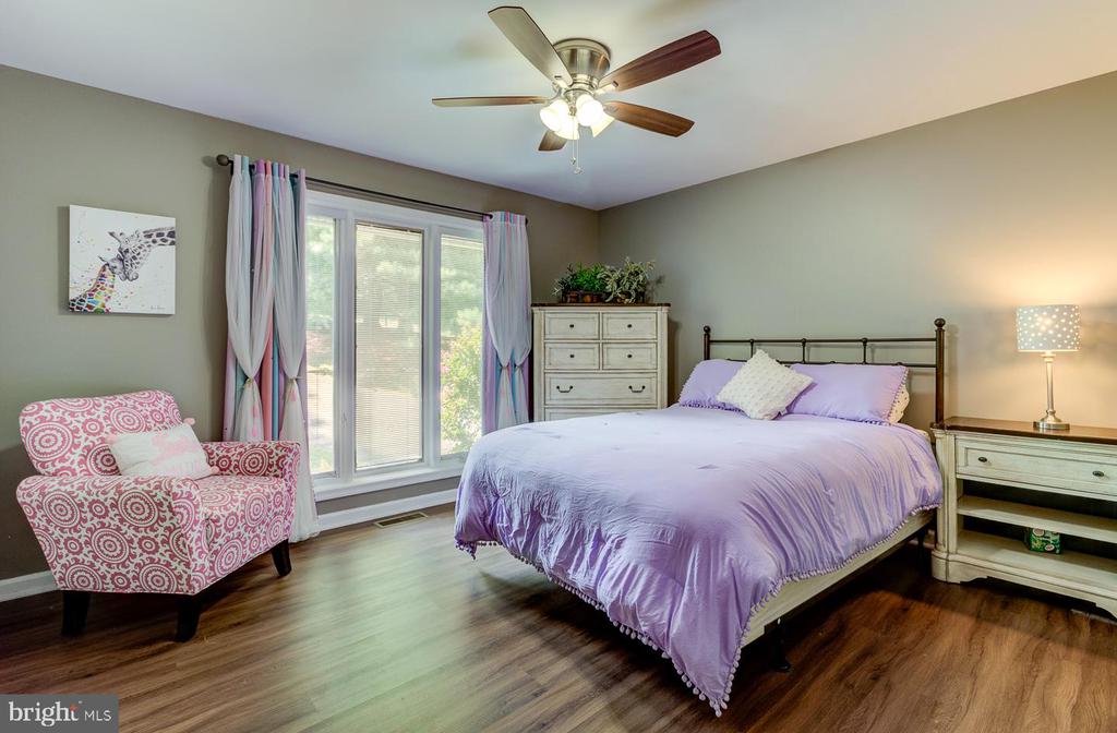 115 Haywood Rd