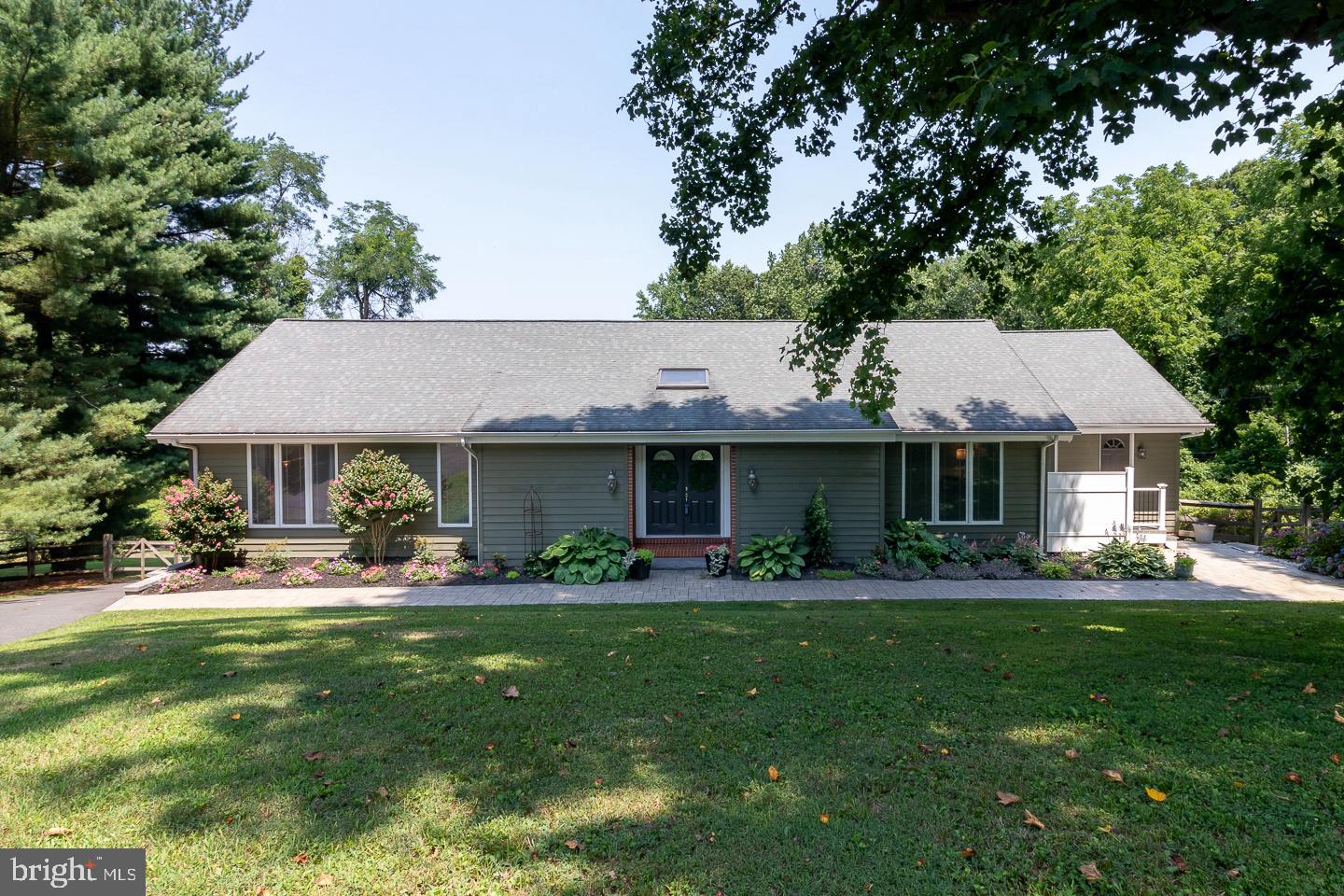 115 Haywood Rd