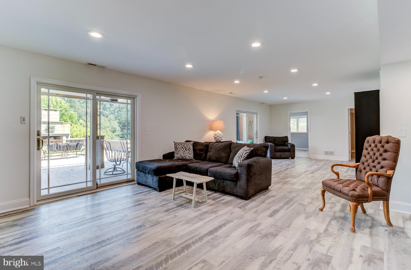 115 Haywood Rd