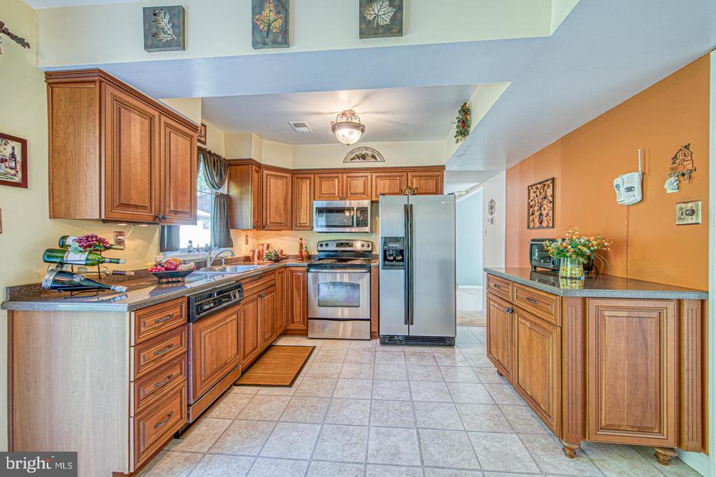 203 HAZEL RIDGE DRIVE