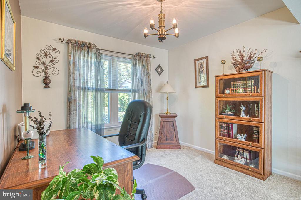 203 HAZEL RIDGE DRIVE