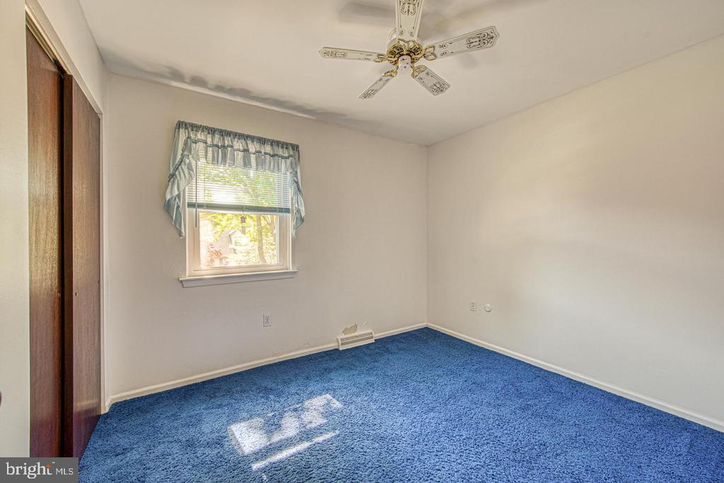 203 HAZEL RIDGE DRIVE