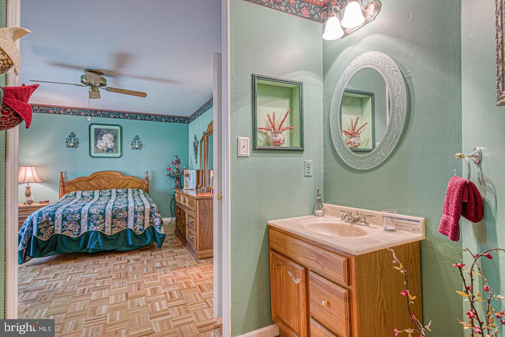 203 HAZEL RIDGE DRIVE