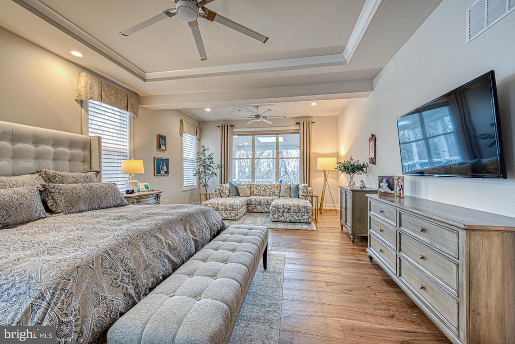 540 Gauge St