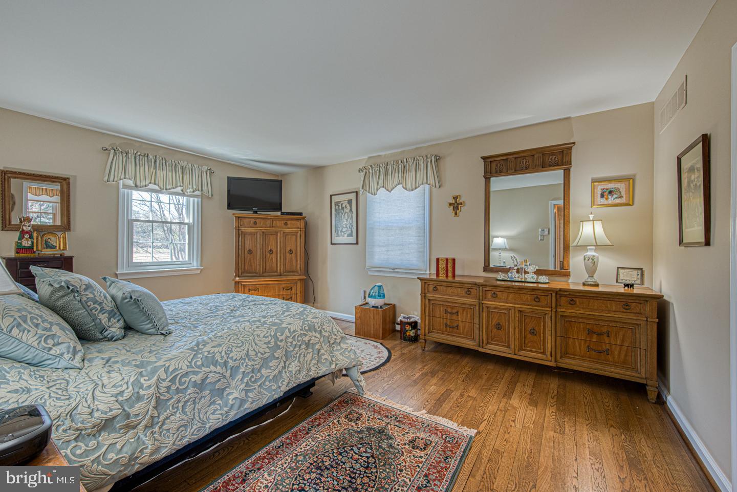 1275 Southgate Rd