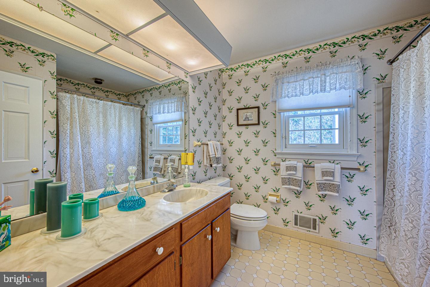 1275 Southgate Rd