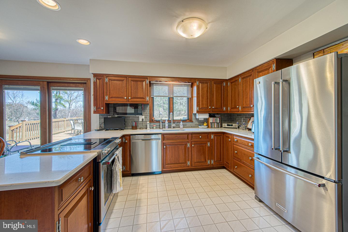 1275 Southgate Rd