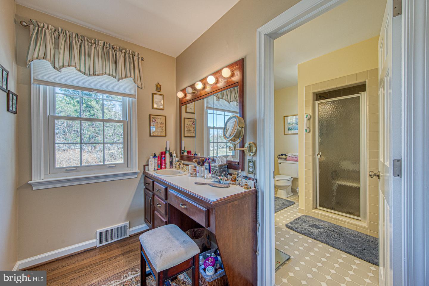1275 Southgate Rd