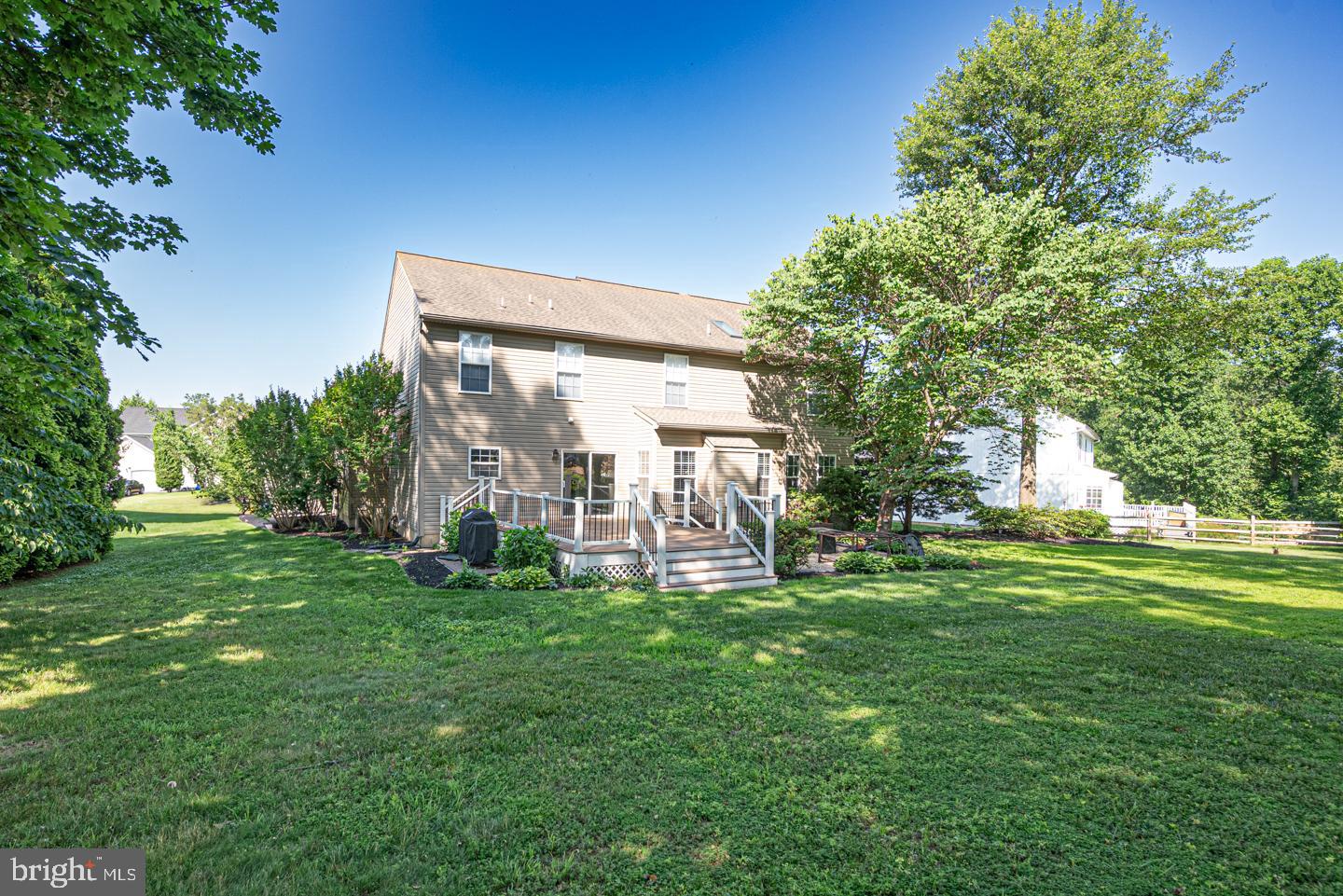 732 Slate Hill Dr
