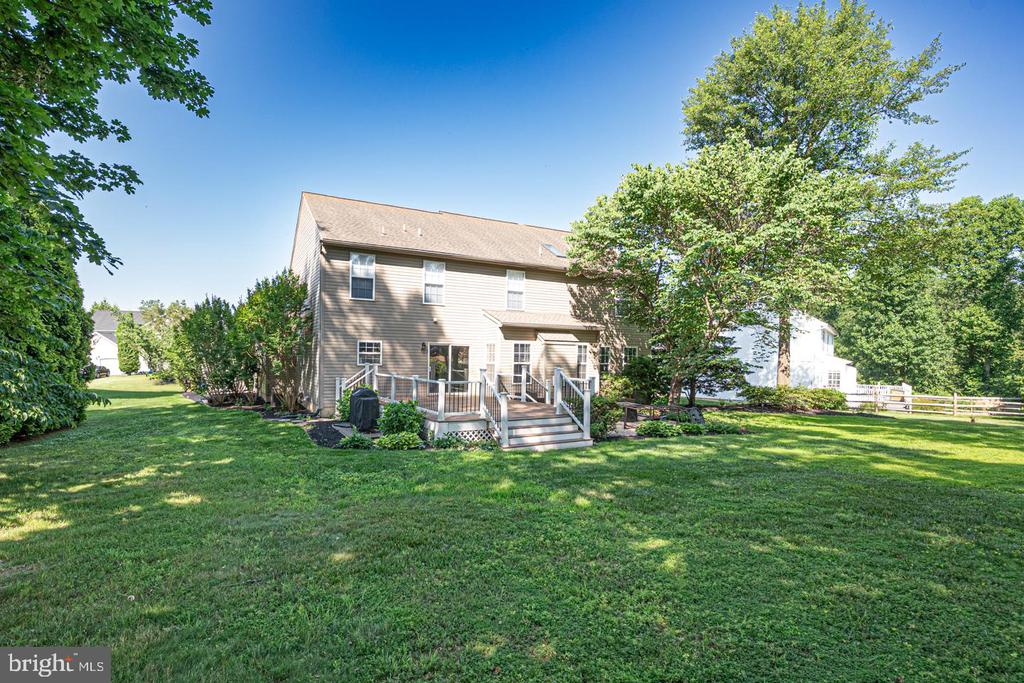 732 Slate Hill Dr