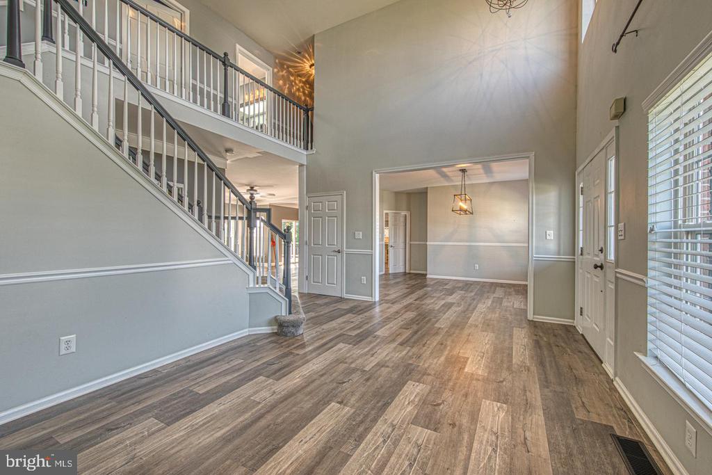 732 Slate Hill Dr