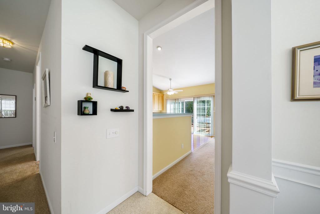 206 JOYCE CIRCLE