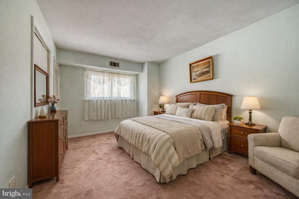 1518 MANLEY ROAD B-11