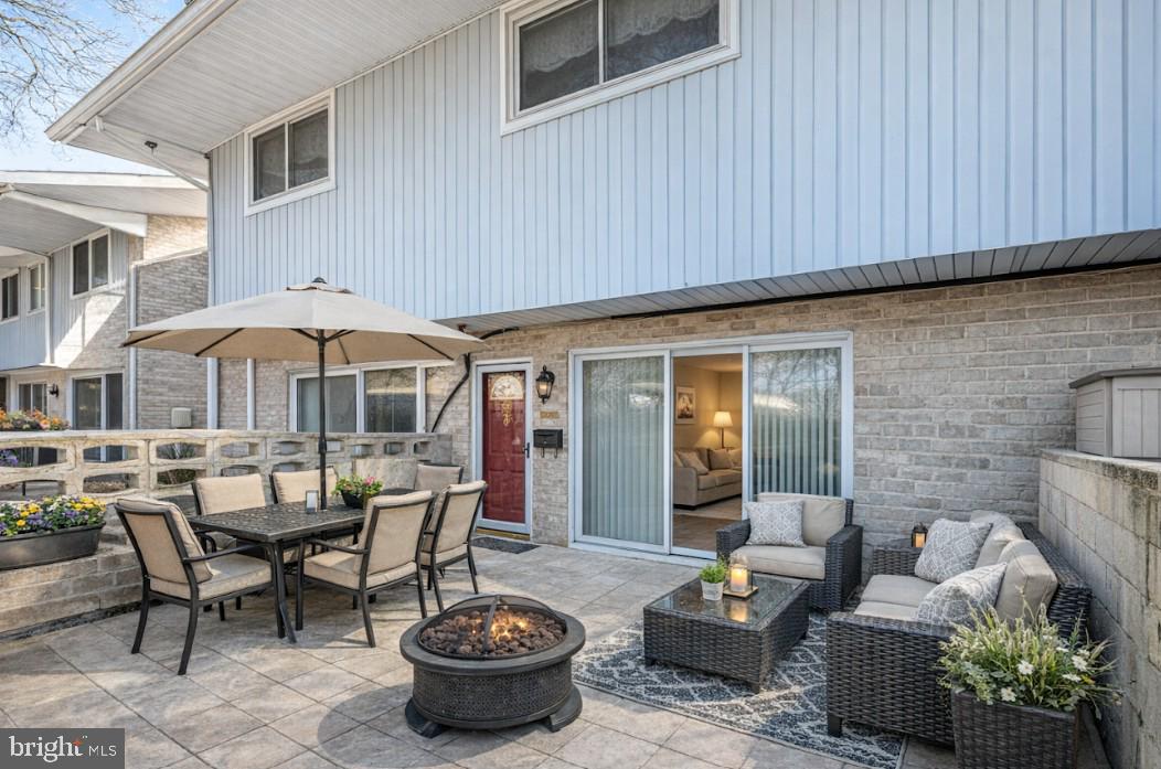 1518 MANLEY ROAD B-11