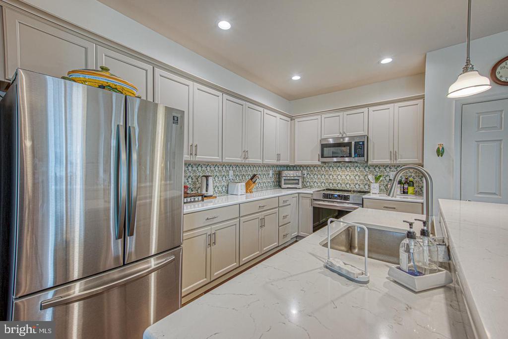 103 ROSE VIEW DRIVE