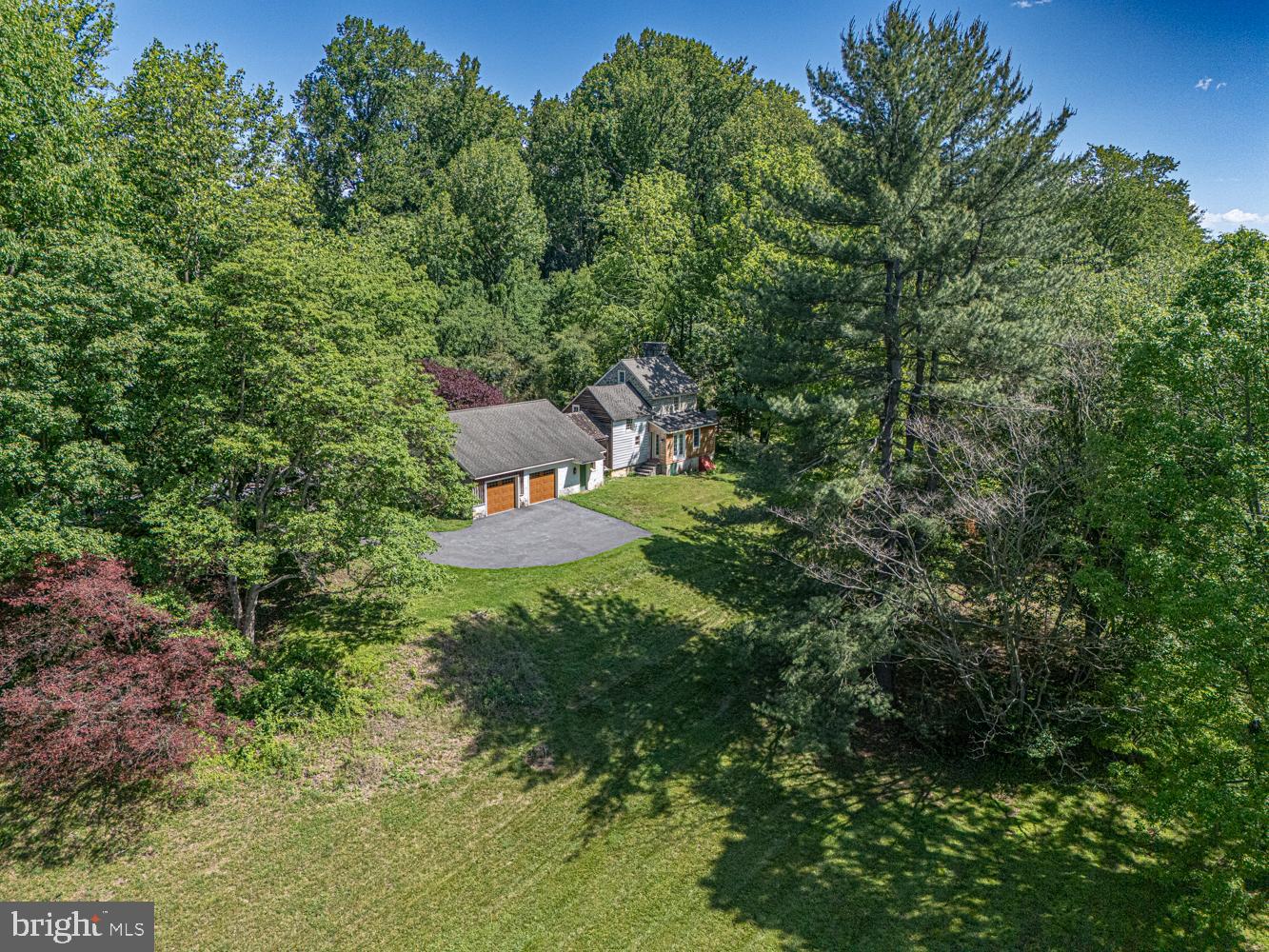 1110 W STREET ROAD