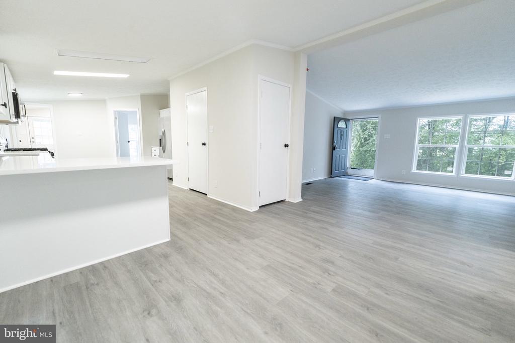 101 RIDGE AVENUE