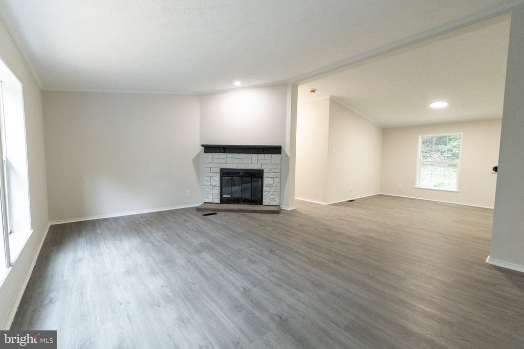 101 RIDGE AVENUE
