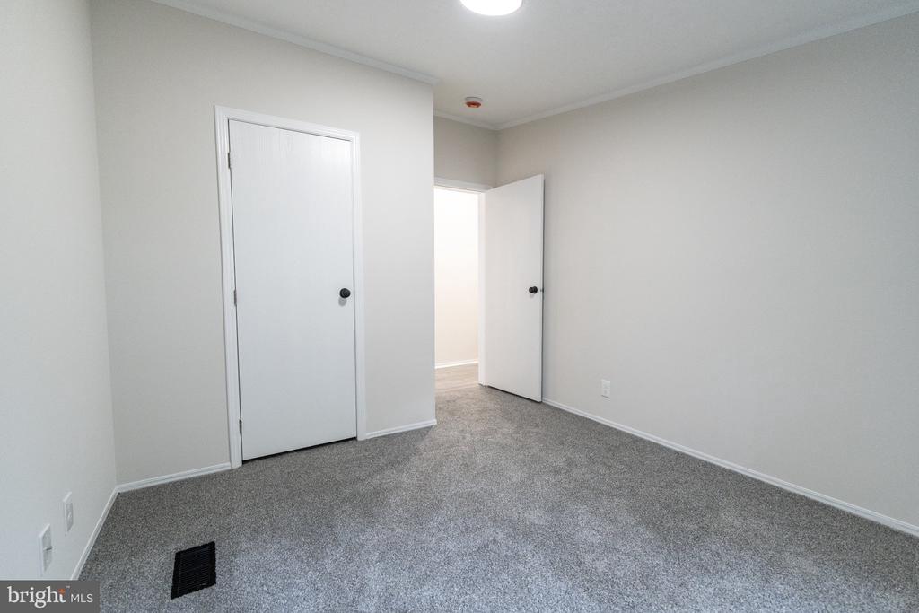 101 RIDGE AVENUE