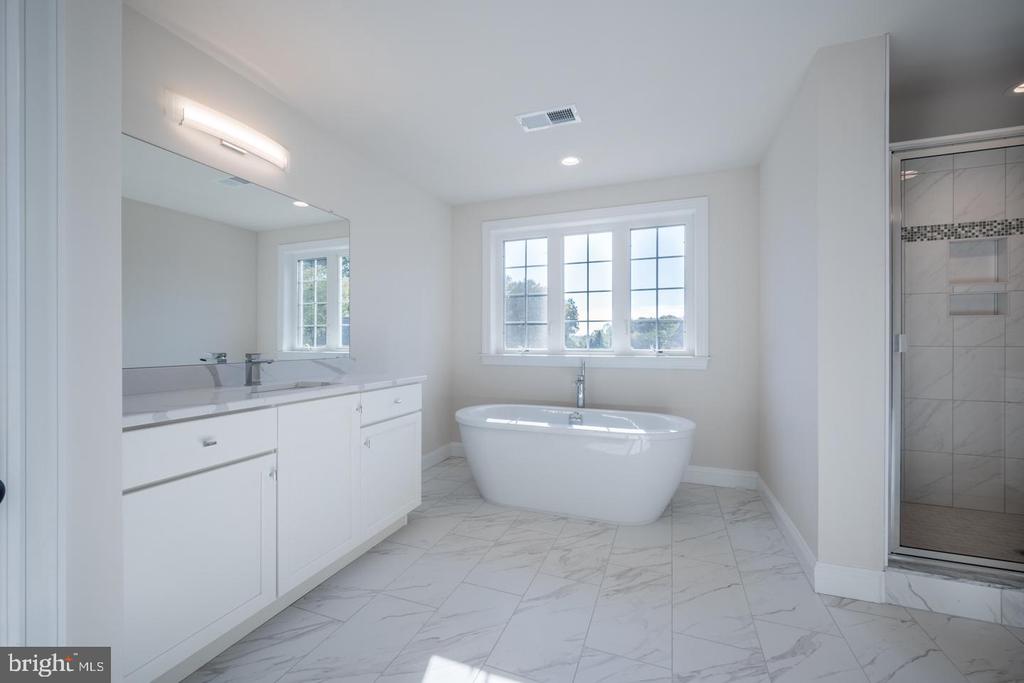 552 OLD FORGE ROAD Unit: LOT # 1