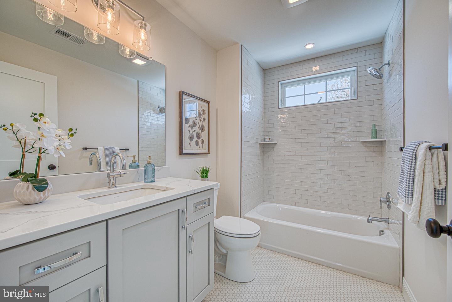 255 Glen Mills Road Rd