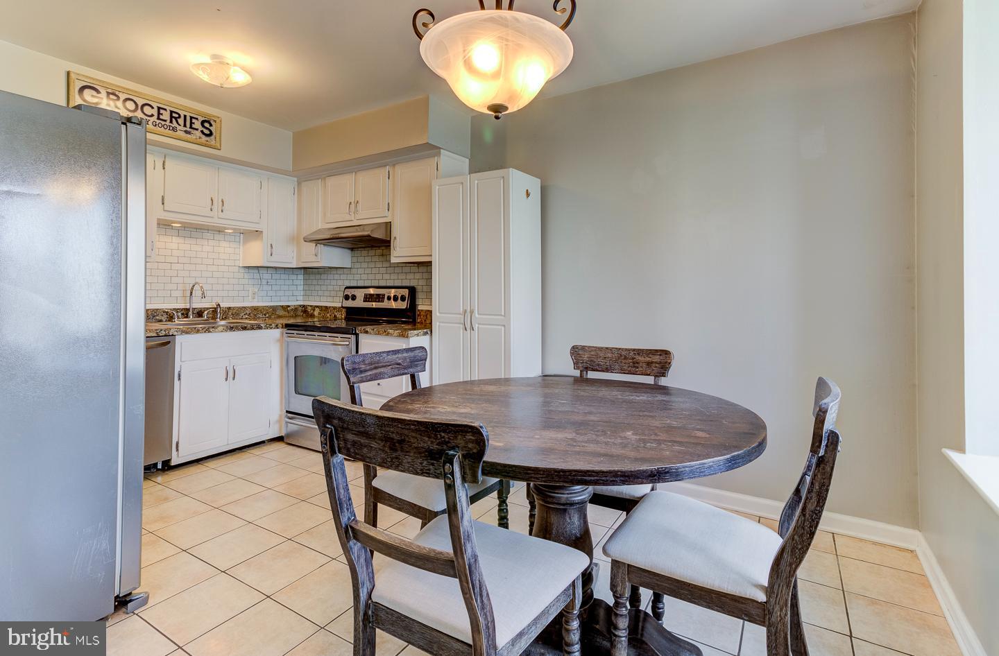 5200 Hilltop Dr #S17