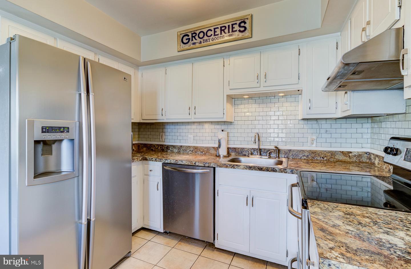 5200 Hilltop Dr #S17