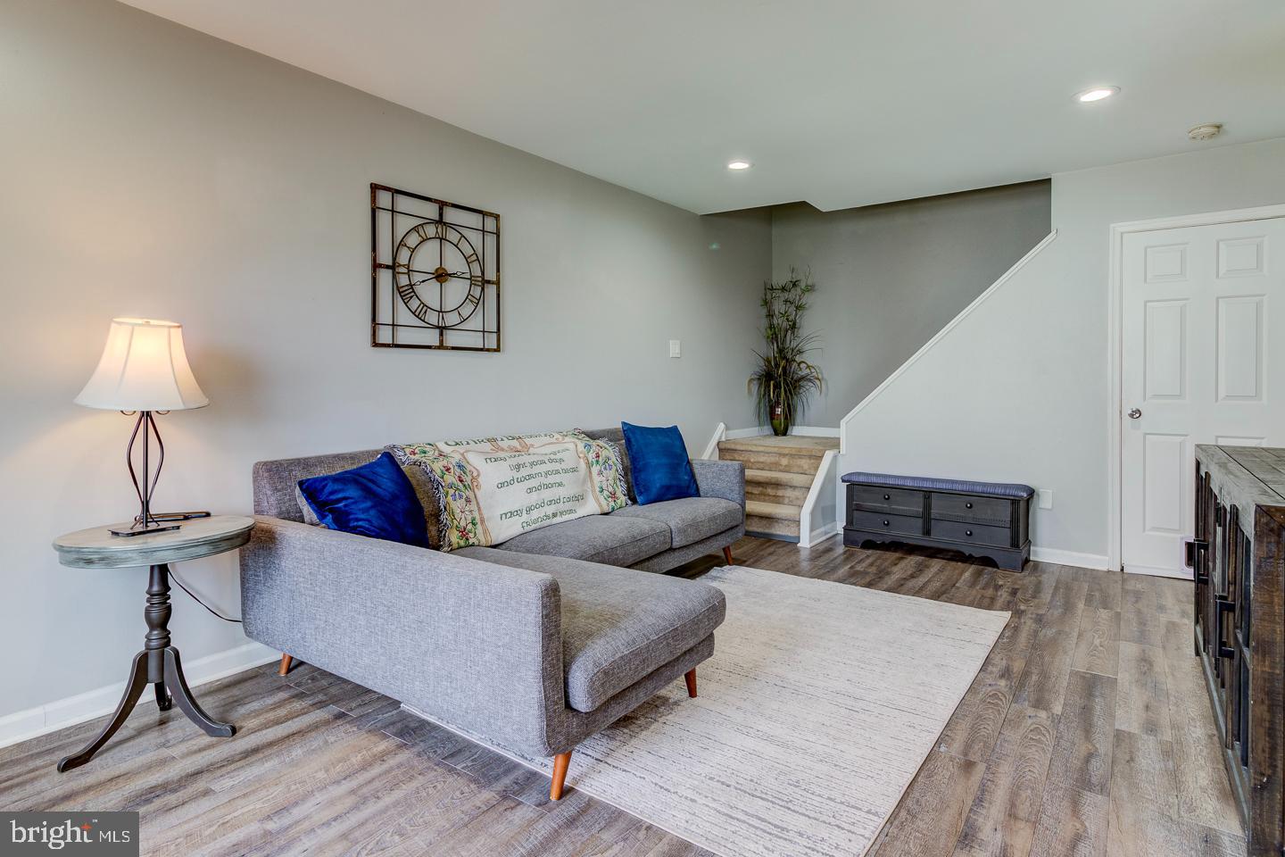 5200 Hilltop Dr #S17