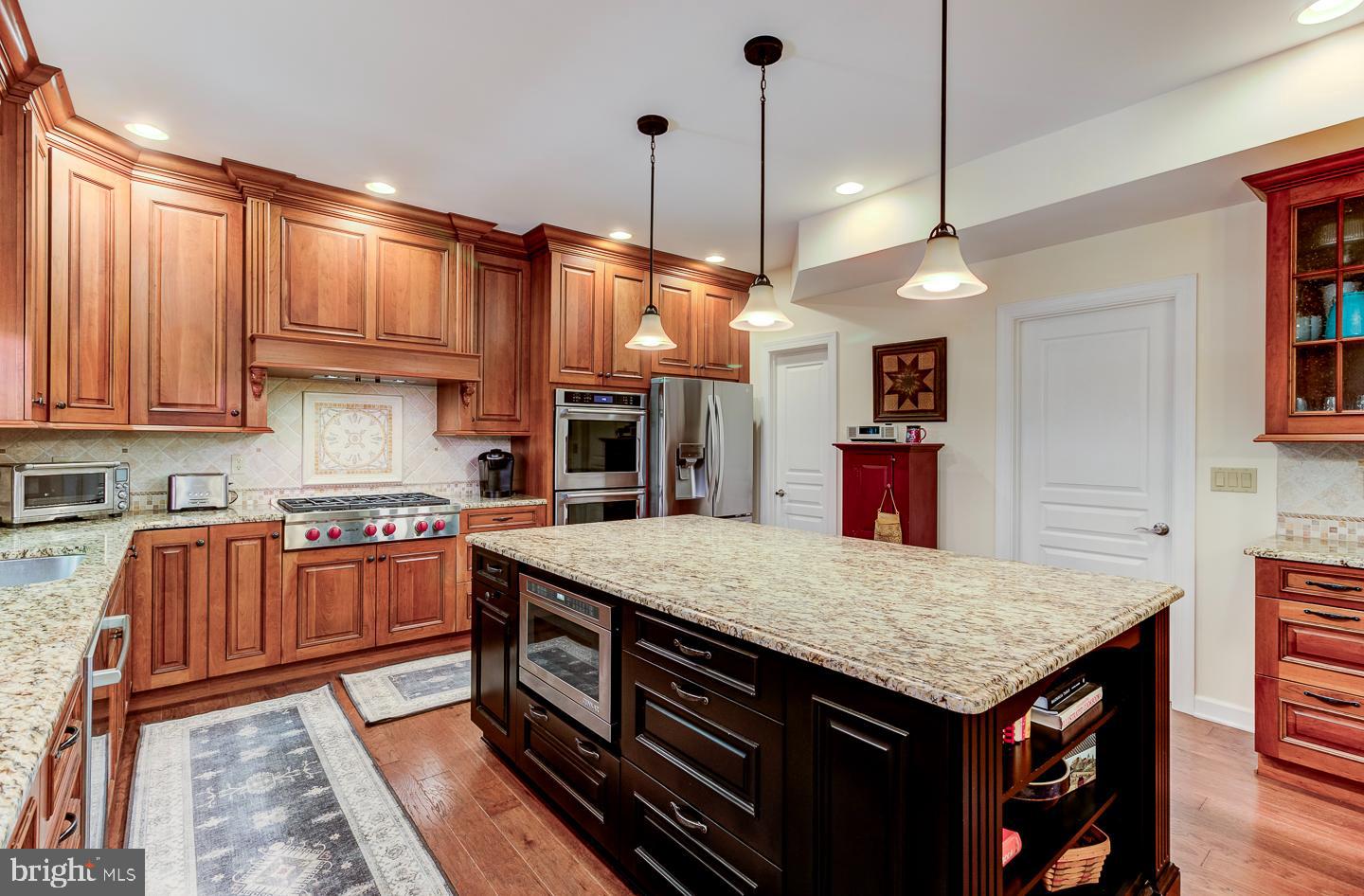 24 Cherry Cir